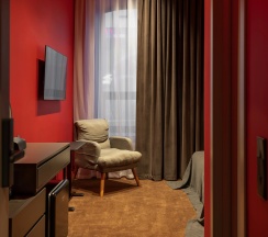 Двухместный номер Superior (двуспальная кровать) в Апартаменты Red room в NikolaevBuilding