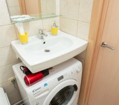 Апартаменты для 4х на Степана Разина 2 на 3 этаже (27А) в Степаненков