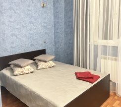 Двухместный номер с двуспальной кроватью в Аzимут