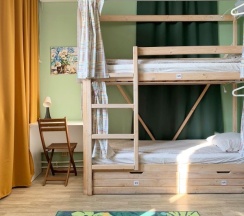 6-ти местная комната для женщин в Neptunea