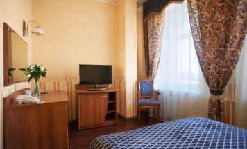 "Double KingSize" (2 чел.) в Купеческий клуб