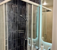 Улучшенный стандартный номер в Авиатор by richotels