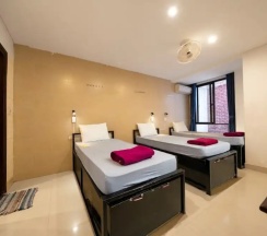 Трёхместный номер Standard в Tribee Kinh Hostel & Bar