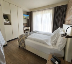 Четырёхместный номер Comfort двуспальная кровать в Hotel Sporting - Family Hospitality