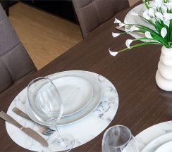 Трехкомнатные улучшенные апартаменты с двумя спальнями (7 этаж) в Real Apartments Sochi