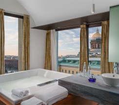 Номер Presidential suite SO VVIP, с джакузи и камином – с большой двуспальной кроватью в So/Санкт-Петербург