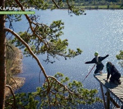Шестиместный дом с большой террасой, банным чаном и сауной в Карелия парк