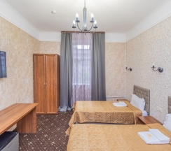 Трёхместный номер Comfort в Ланселот