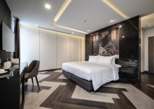 Номер Deluxe в VIX Bangkok at Victory Monument