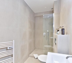 Апартаменты в 158 - Urban Louis Vuitton Flat in Montorgueil