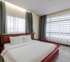 Люкс Pinnacle в Pinnacle Lumpinee Park Hotel