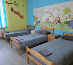 Стандартный номер на троих в Северный бриз