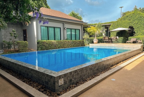Чалонг: Курортный отель BaanMee Phuket near Chalong Pier
