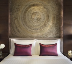 Двухместный люкс Riverfront Anantara (двуспальная кровать) в Anantara Riverside Bangkok Resort
