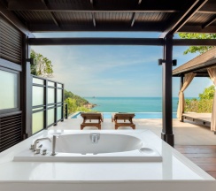 Двухместная Pool вилла Nang Gong с видом на море двуспальная кровать в Garrya Tongsai Bay Samui