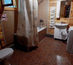 Коттедж с 3 комнатами с балконом в Тихая гавань