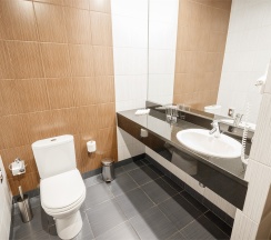 Стандарт трехместный с отдельными кроватями в Бенефит Плаза