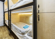 Кровать в общем номере (женский номер) в Icon hostel