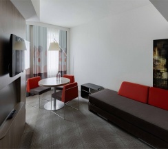Представительский номер - с двуспальной кроватью в Novotel Москва Киевская
