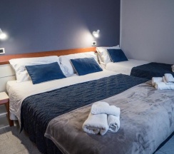 Трёхместный номер Standard в Hotel Melita