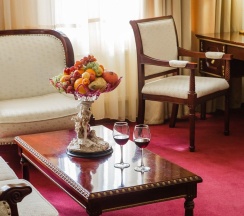 Номер делюкс с 1 двуспальной кроватью в Гранд мандарин