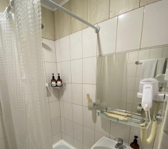 Комната стандарт семейная в Ибра