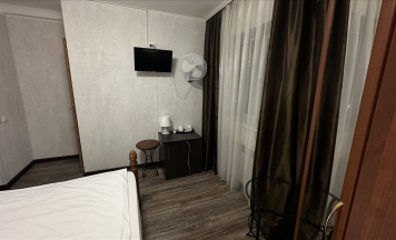 Стандартный номер (двуспальная кровать) в Аквамарин