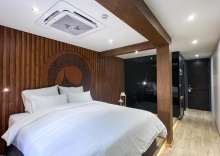 Номер Deluxe в The Nhorm Hotel Ratchada