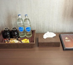 Двухместный номер Deluxe с видом на сад двуспальная кровать в Chor Cher - The Luxury Green Hotel