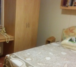 Семейный коттедж с балконом в Инкит