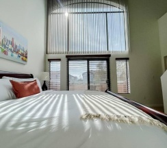 Апартаменты в Supreme 2BD/3BA Condo - Los Angeles