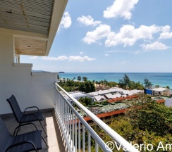 Апартаменты Standard с балконом и с красивым видом из окна в Апартаменты OMNIA  Phuket - Waterfront Karon