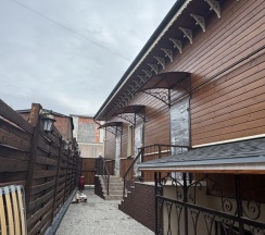 Коттедж с 3 спальнями в Гостевой дом