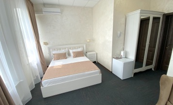 Люкс с балконом в Старая Мельница