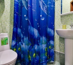 Бюджетный трехместный номер с собственной ванной комнатой в Аллан