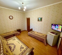 4-местная комната комфорт №1 в Маркхот