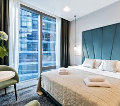Комфорт для троих в Федерации 53 этаж в Panorama city hotel