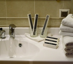 Семейный двухкомнатный номер (FML) в Гостевая изба на Истре