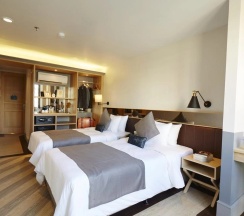 Двухместный номер Superior с видом на горы (2 отдельные кровати) в Vince Hotel Pratunam