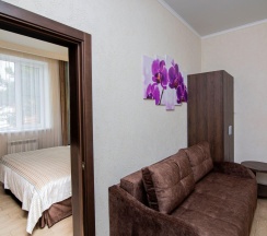 Номер улучшенный семейный в Колибри