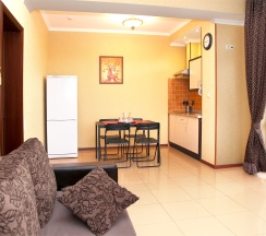 Двухкомнатный с кухней в Лэнсис