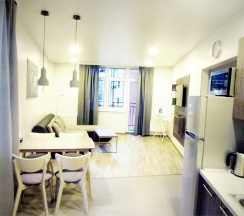 Апартаменты у озера в Этаж