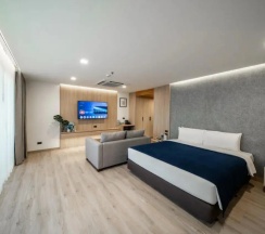 Двухместный номер Premier двуспальная кровать в Sunbeam Hotel Pattaya