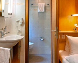 Номер Standard с балконом в Hotel Capricorn