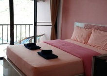 Номер Standard с балконом в Ocean View Resort - Koh Sichang