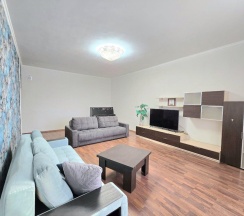 Апартаменты улучшенные ул.  Смолина 52, 3 этаж в СУТКИ КАК ДОМА