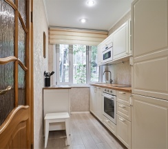 Коттедж с двумя спальнями в Салют