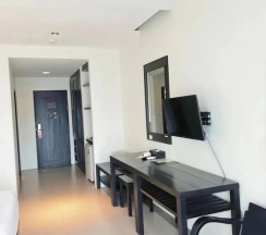Двухместный номер Deluxe с видом на бассейн (2 отдельные кровати) в Phuketa Hotel Phuket Town