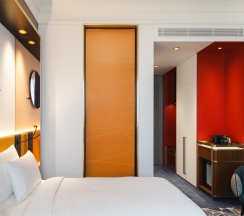 Премиум Твин с видом во двор в Maidens Hotel Moscow