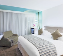 Двухместный номер Privilege двуспальная кровать в Mercure Paris Vaugirard Porte de Versailles